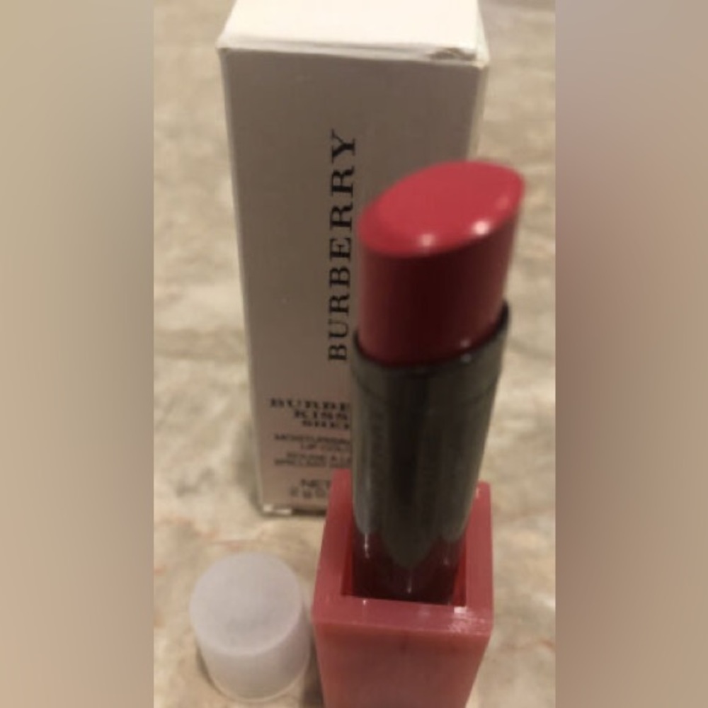 BURBERRY KISSES SHEER MOISTURISING LIPSTICK #245 Pea With Tester Box & Cap